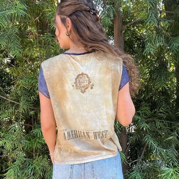 Vtg western cowgirl graphic t-shirt - Picture 4 of 6